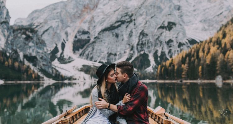 Couple-Shoot am Pragser Wildsee