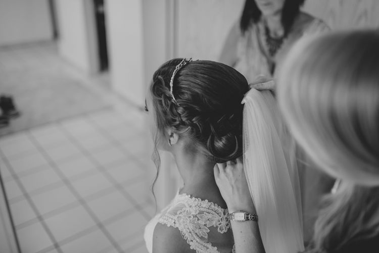getting ready Braut