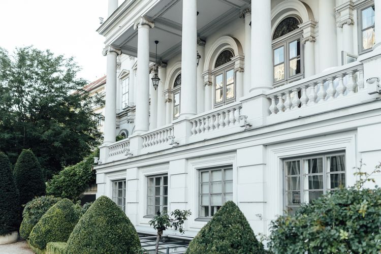 palais coburg
